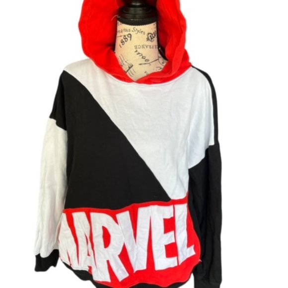 Boys Marvel Hoodie - Picture 2 of 4